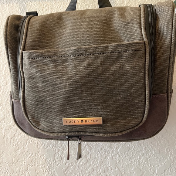 Lucky Brand Khaki and Brown Men's Toiletry Bag - Picture 2 of 6